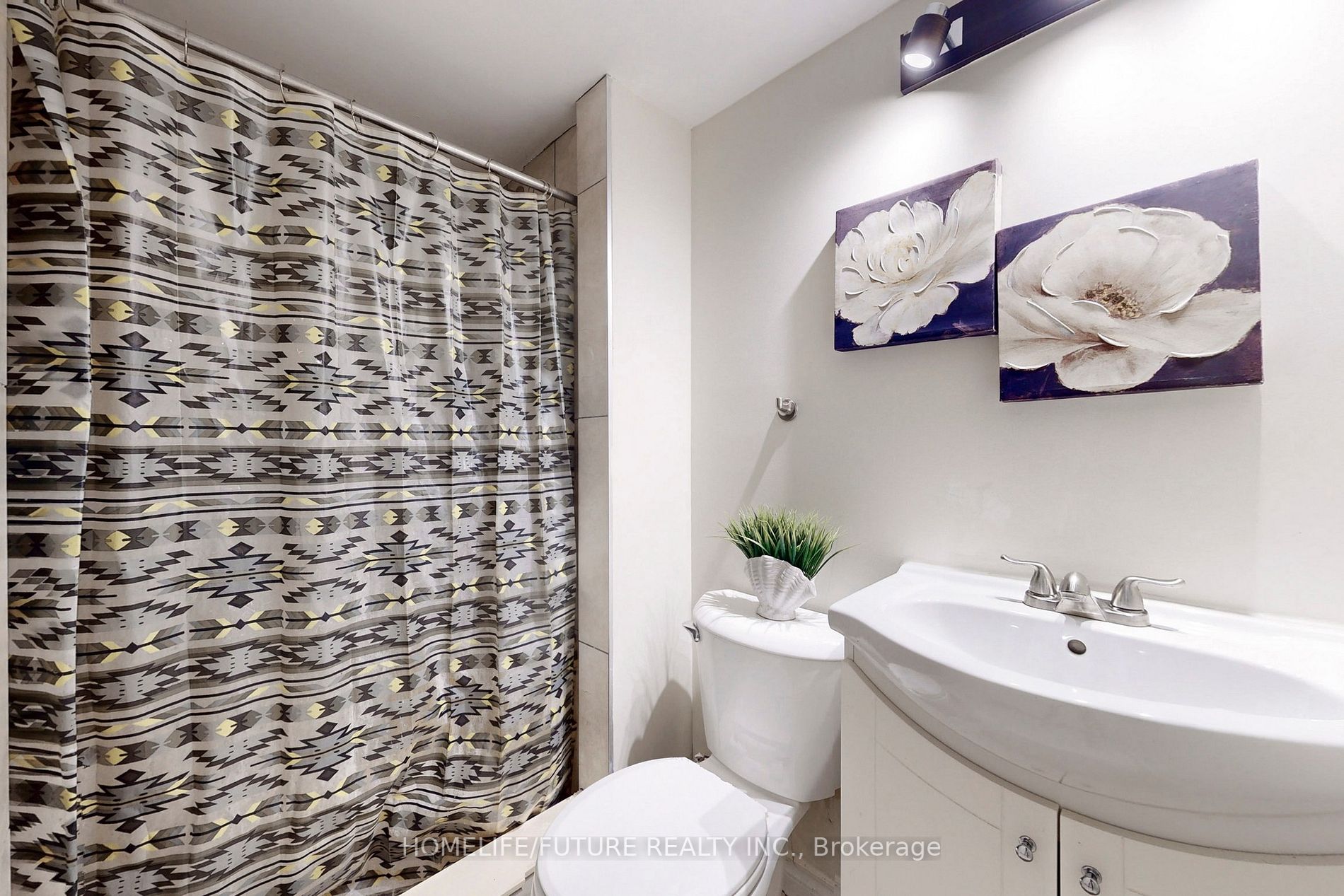 60 Boyd Cres