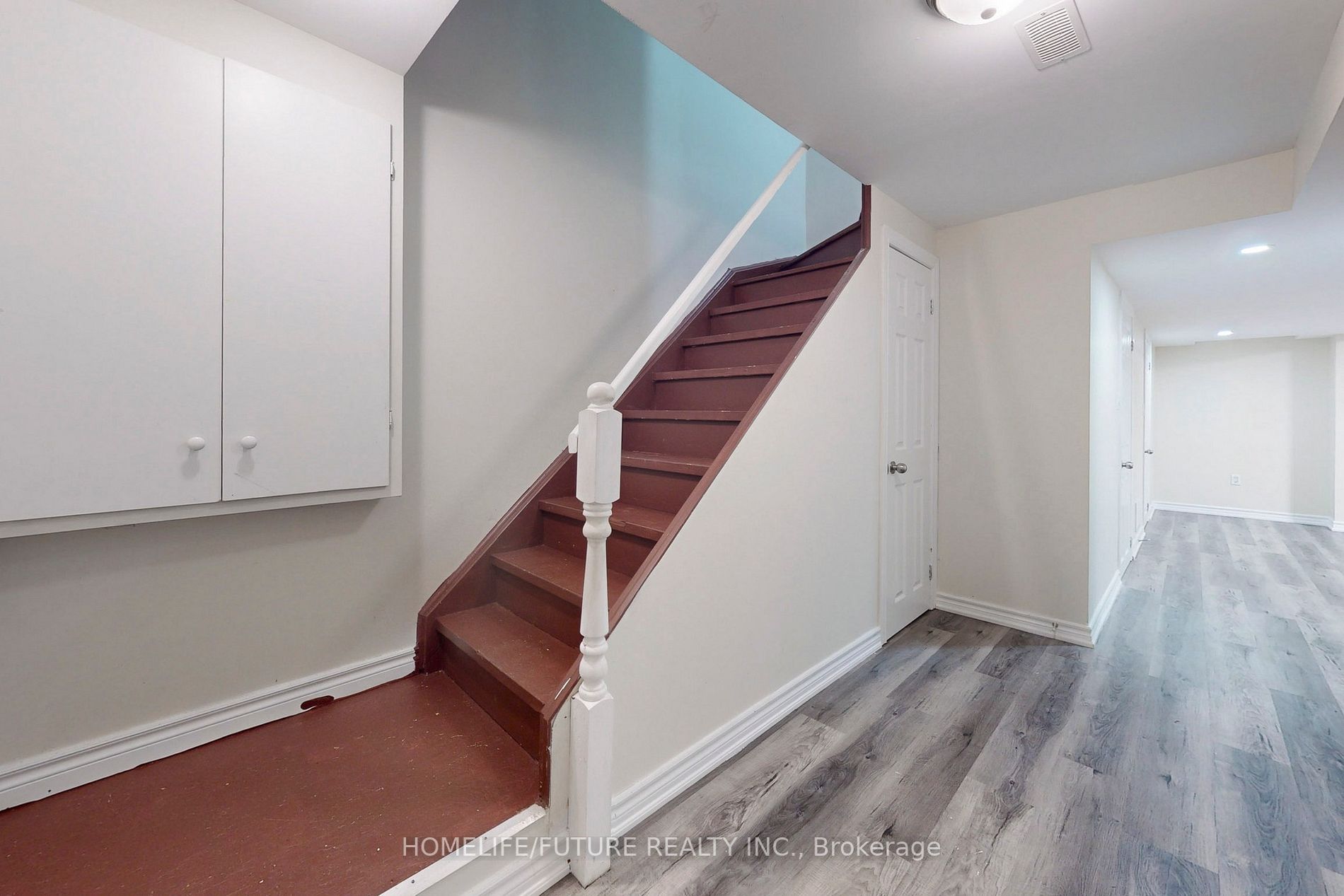 60 Boyd Cres