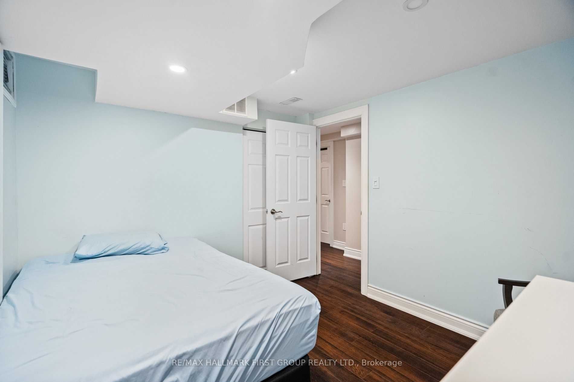4 Carberry Cres