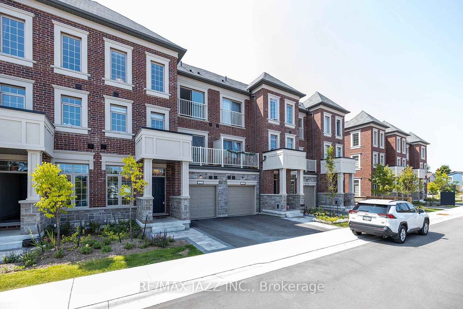 12 Bellerive Lane