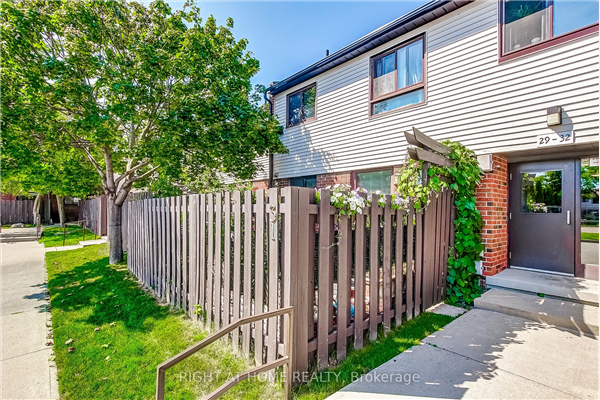 960 Glen St, Oshawa