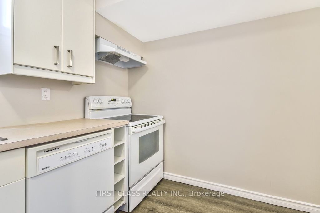 24 Fintona Ave