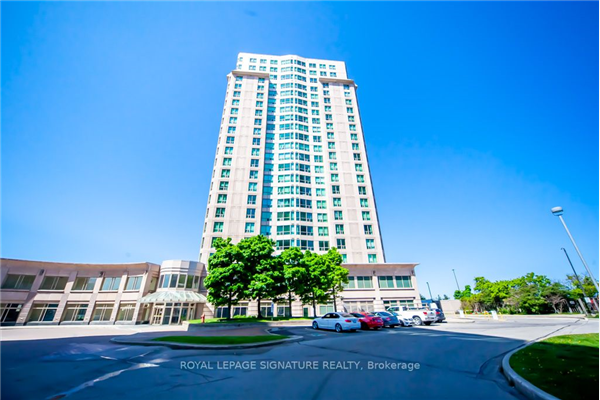 18 Lee Centre Dr, Toronto