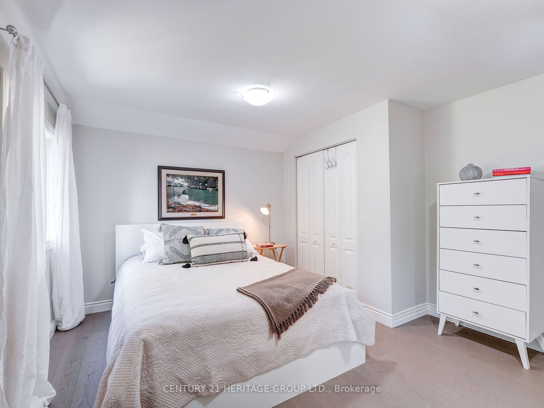 378 Lumsden Ave