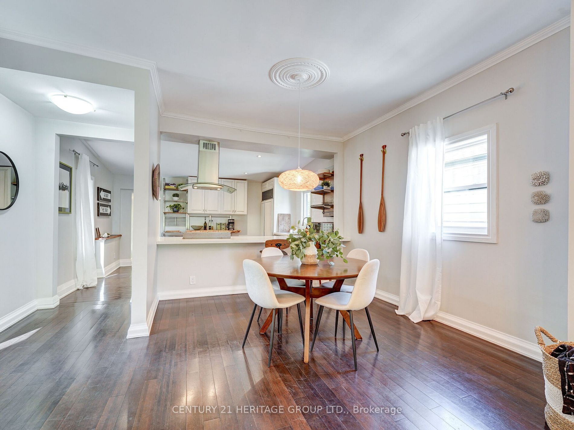 378 Lumsden Ave