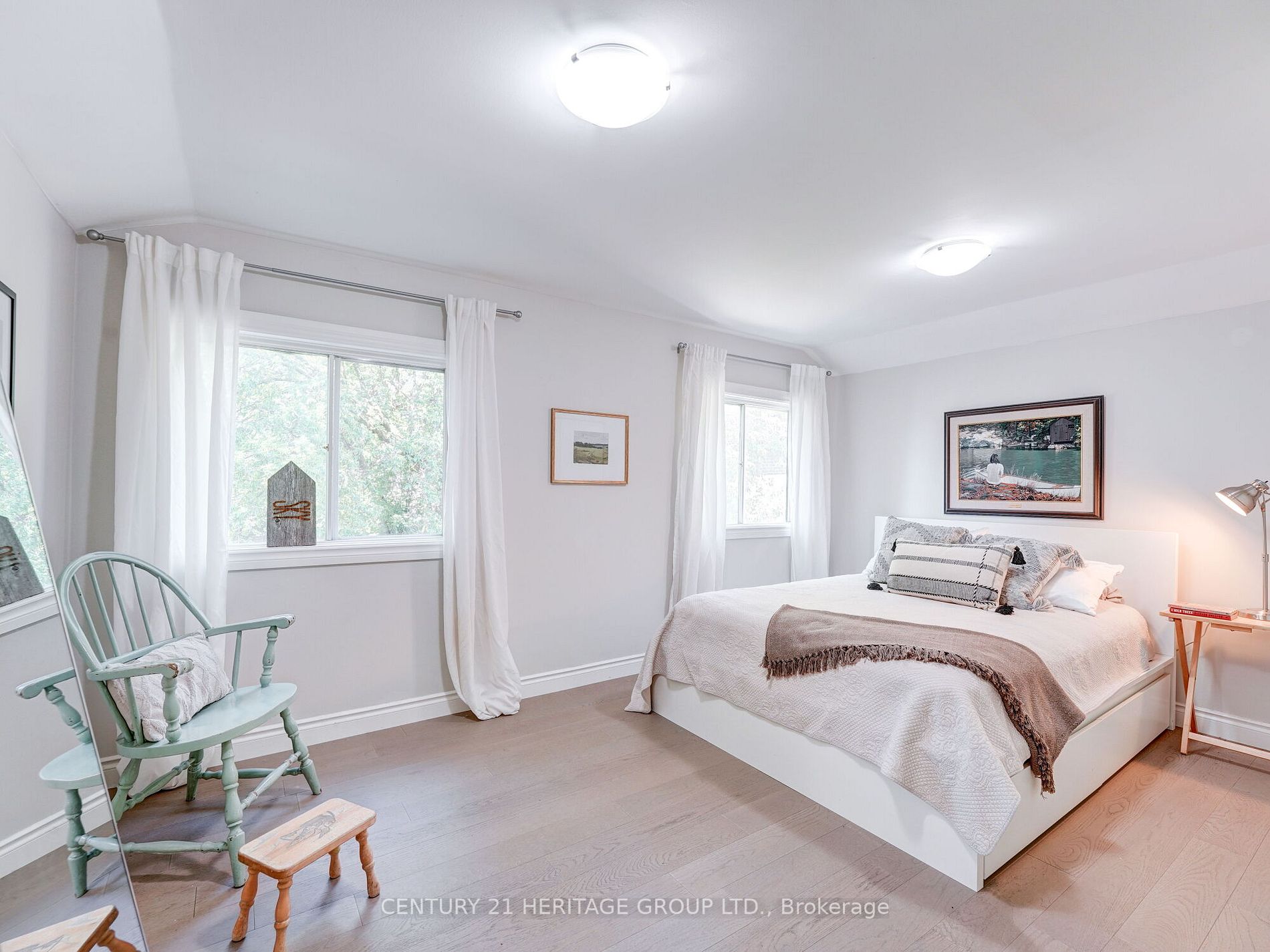 378 Lumsden Ave