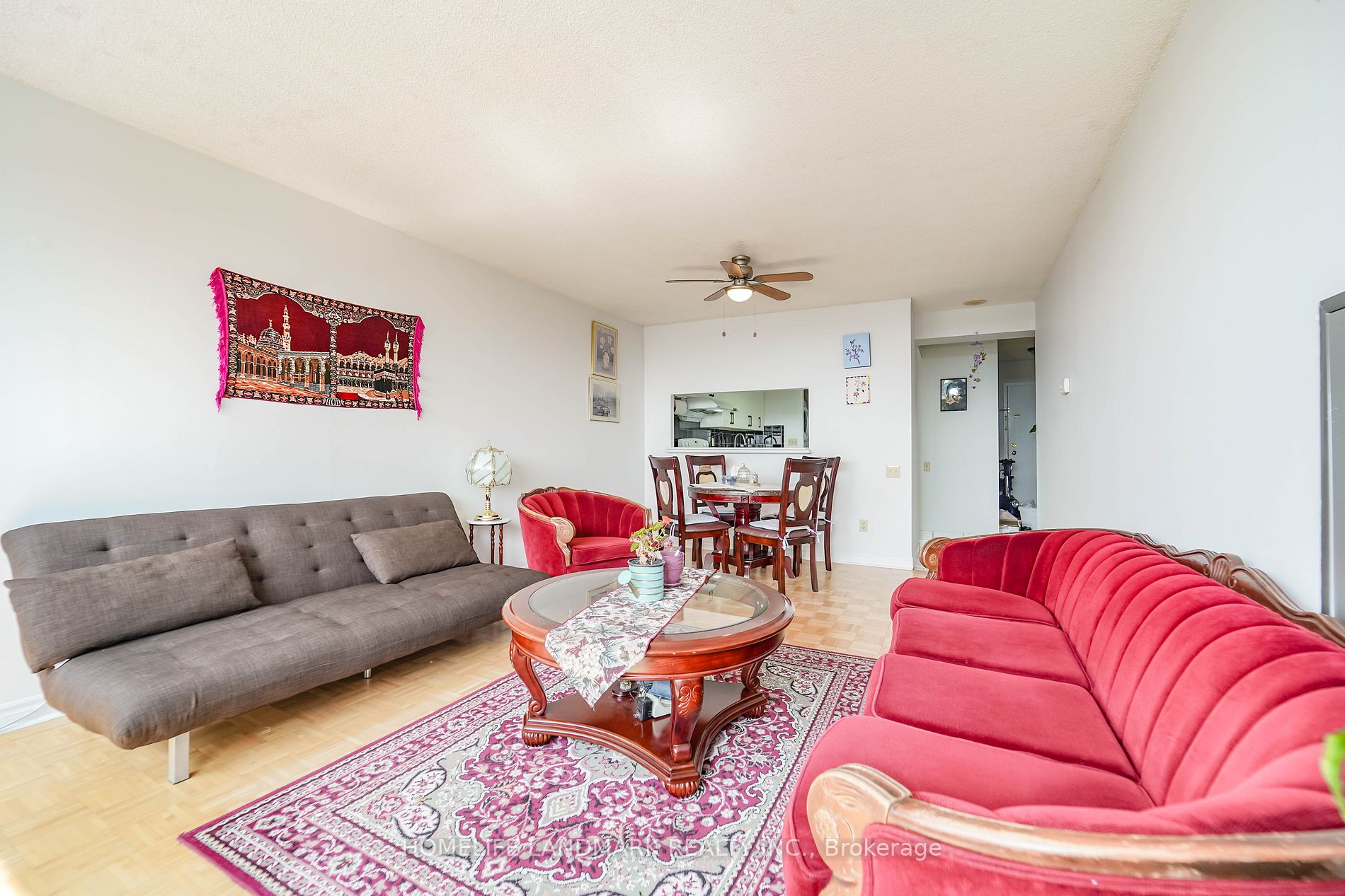 2466 Eglinton Avenue E, #718