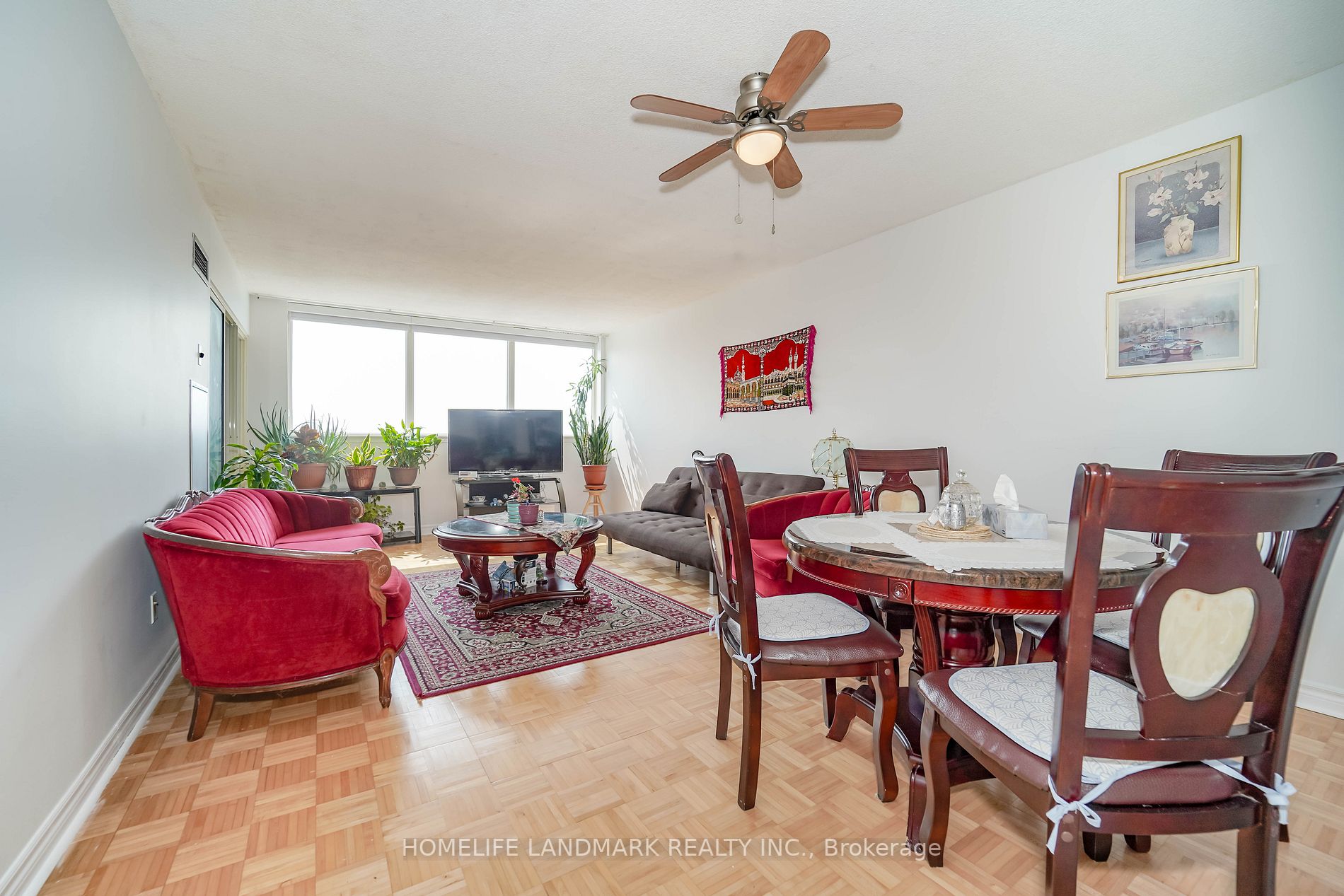 2466 Eglinton Avenue E, #718