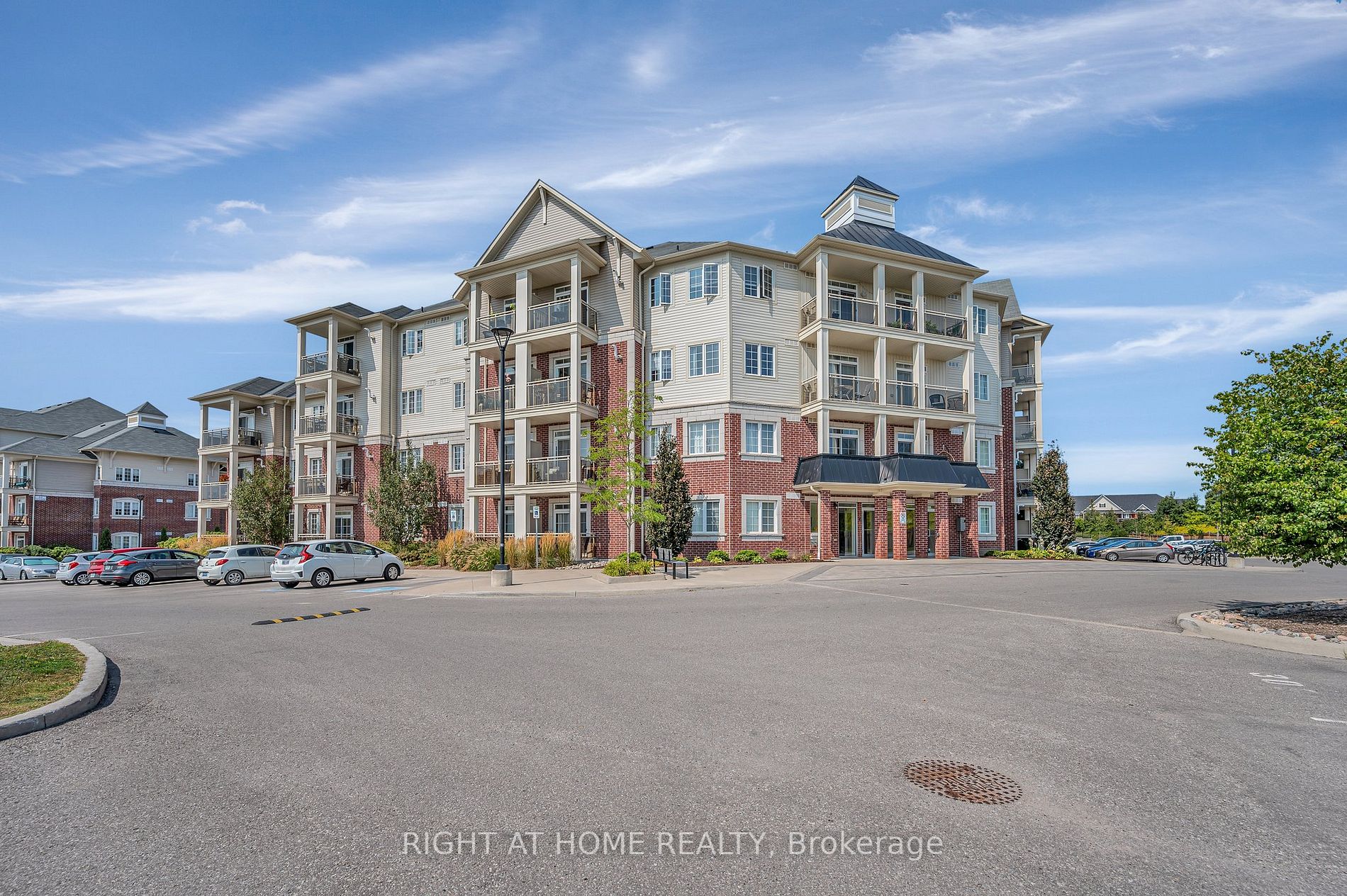 80 Aspen Springs Dr, #216