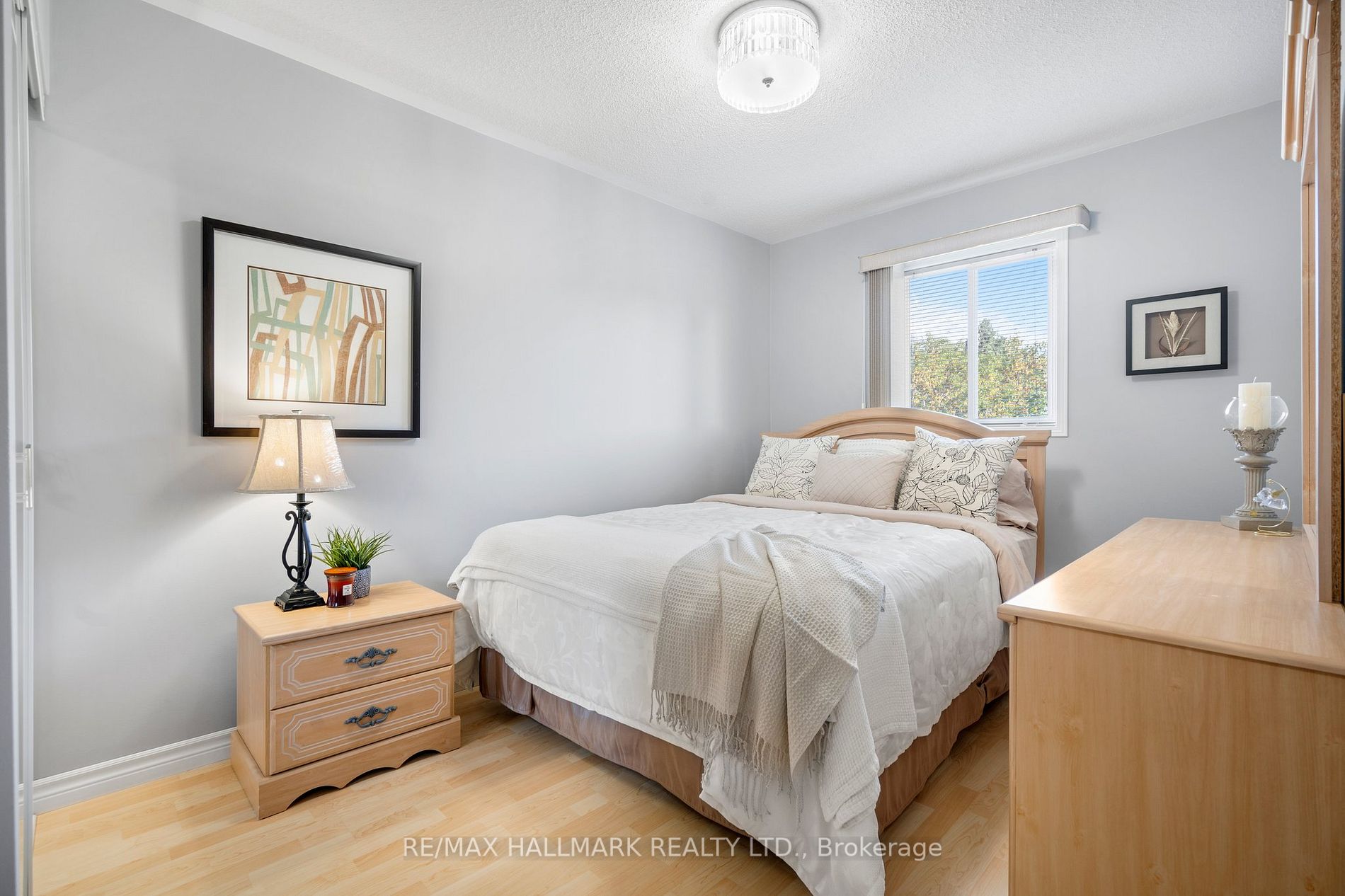 41 Guildwood Dr