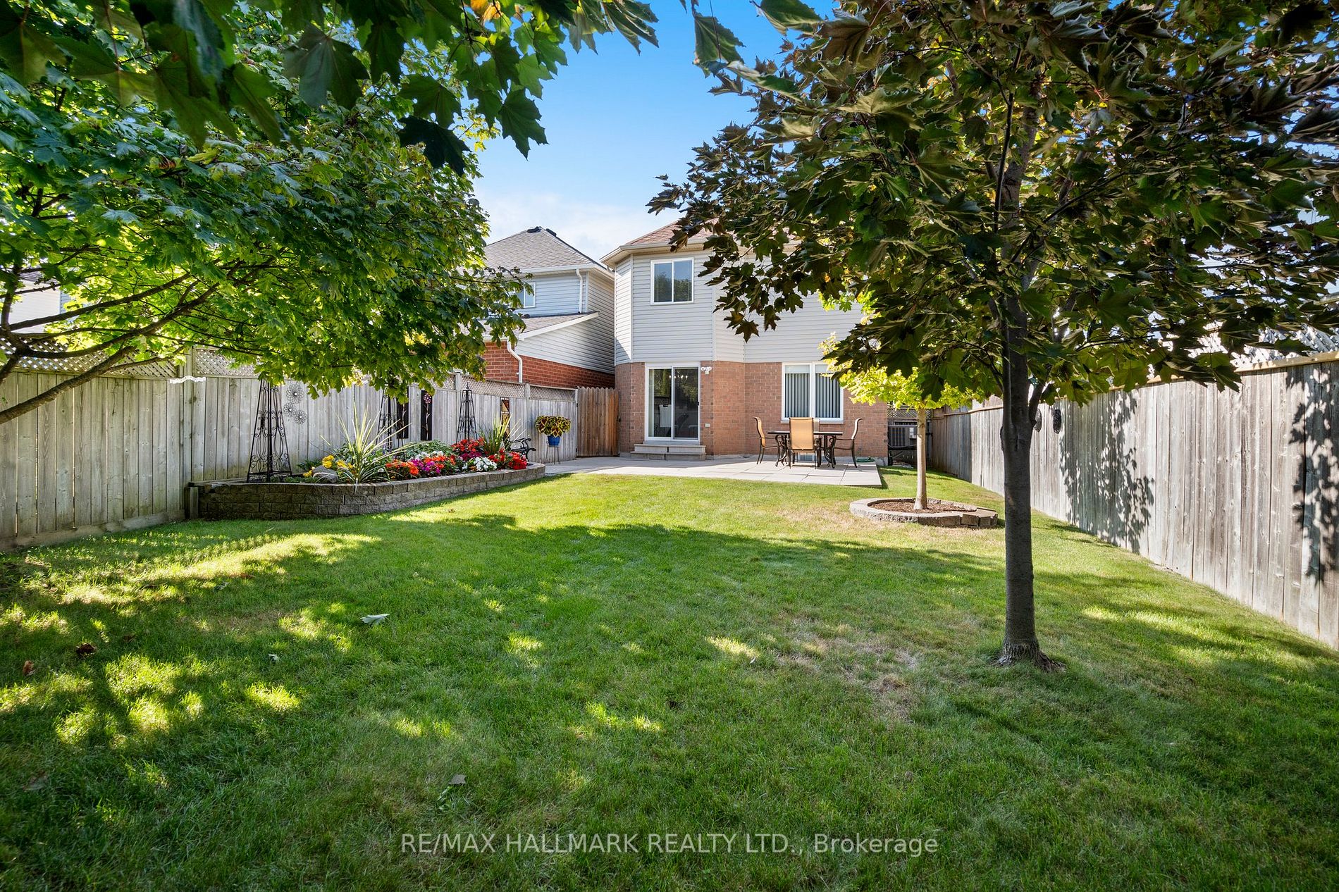 41 Guildwood Dr