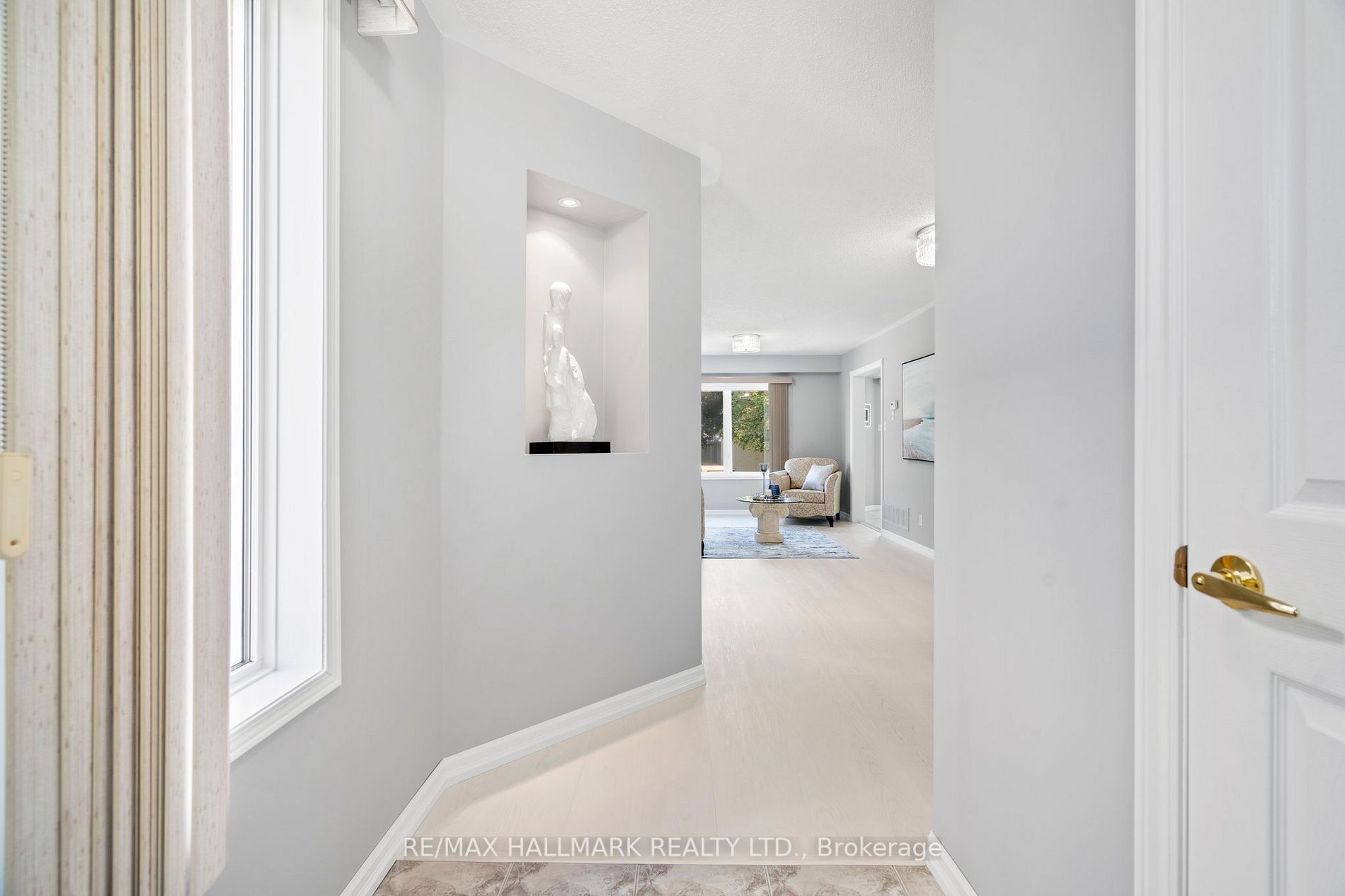 41 Guildwood Dr