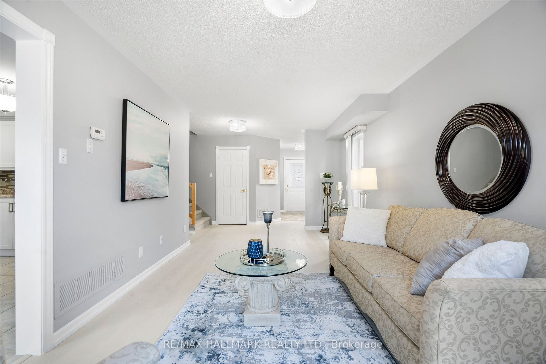 41 Guildwood Dr