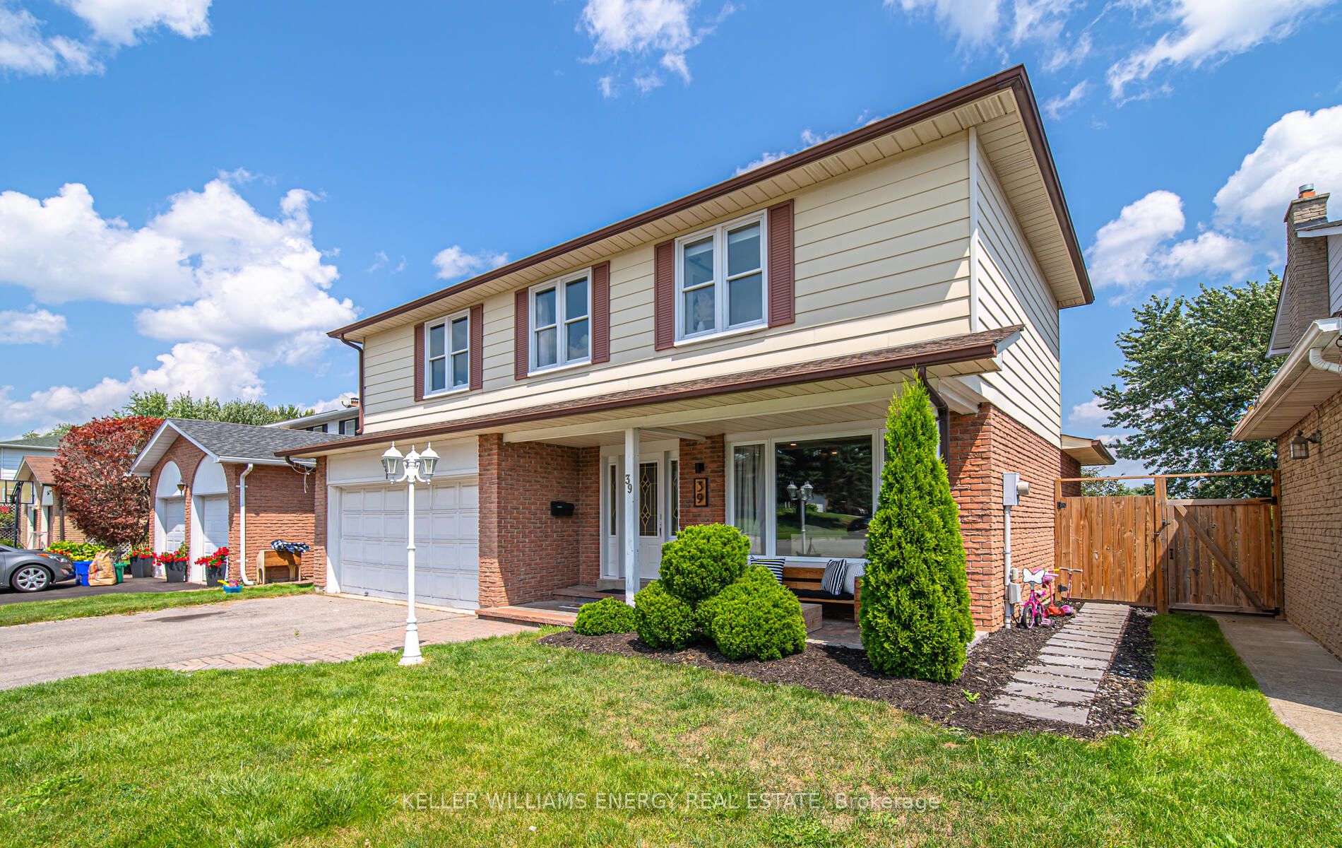 39 Rhonda Boulevard