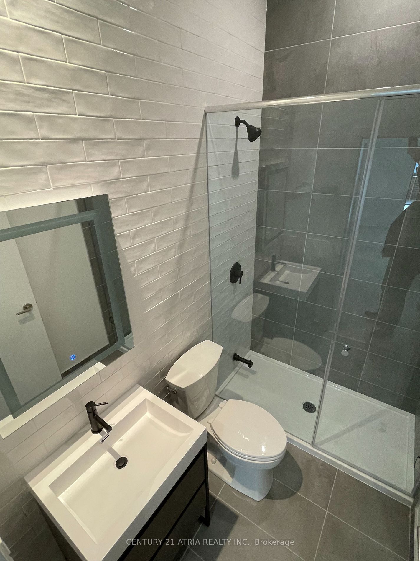 150 Logan Ave, #405