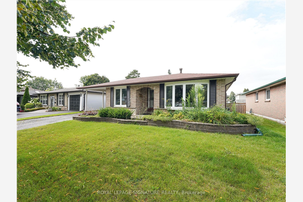 27 Lewin Cres, Ajax