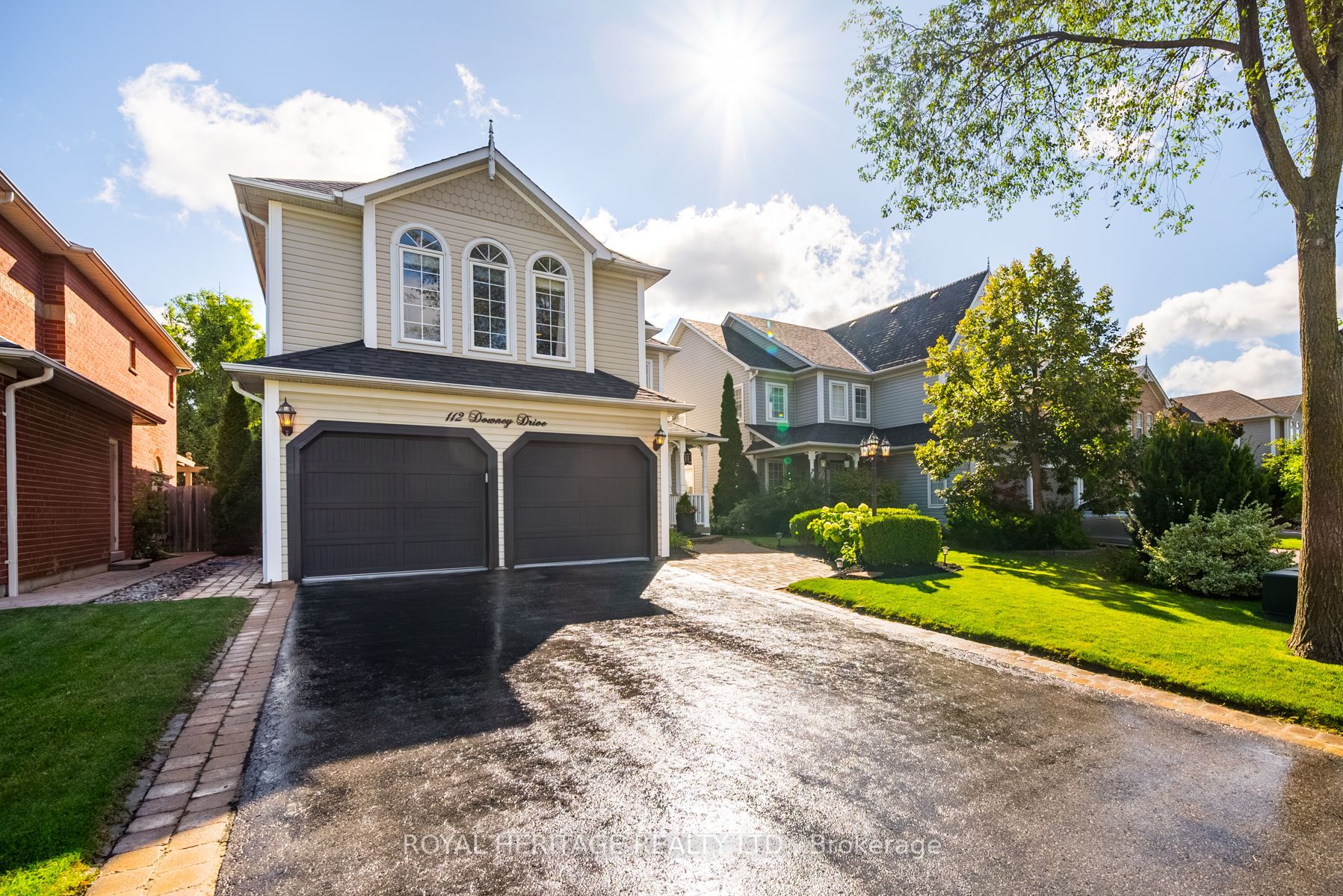 112 Downey Dr