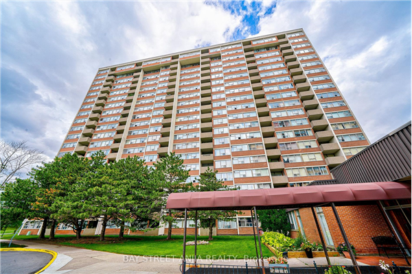 45 Silver Springs Blvd, Toronto