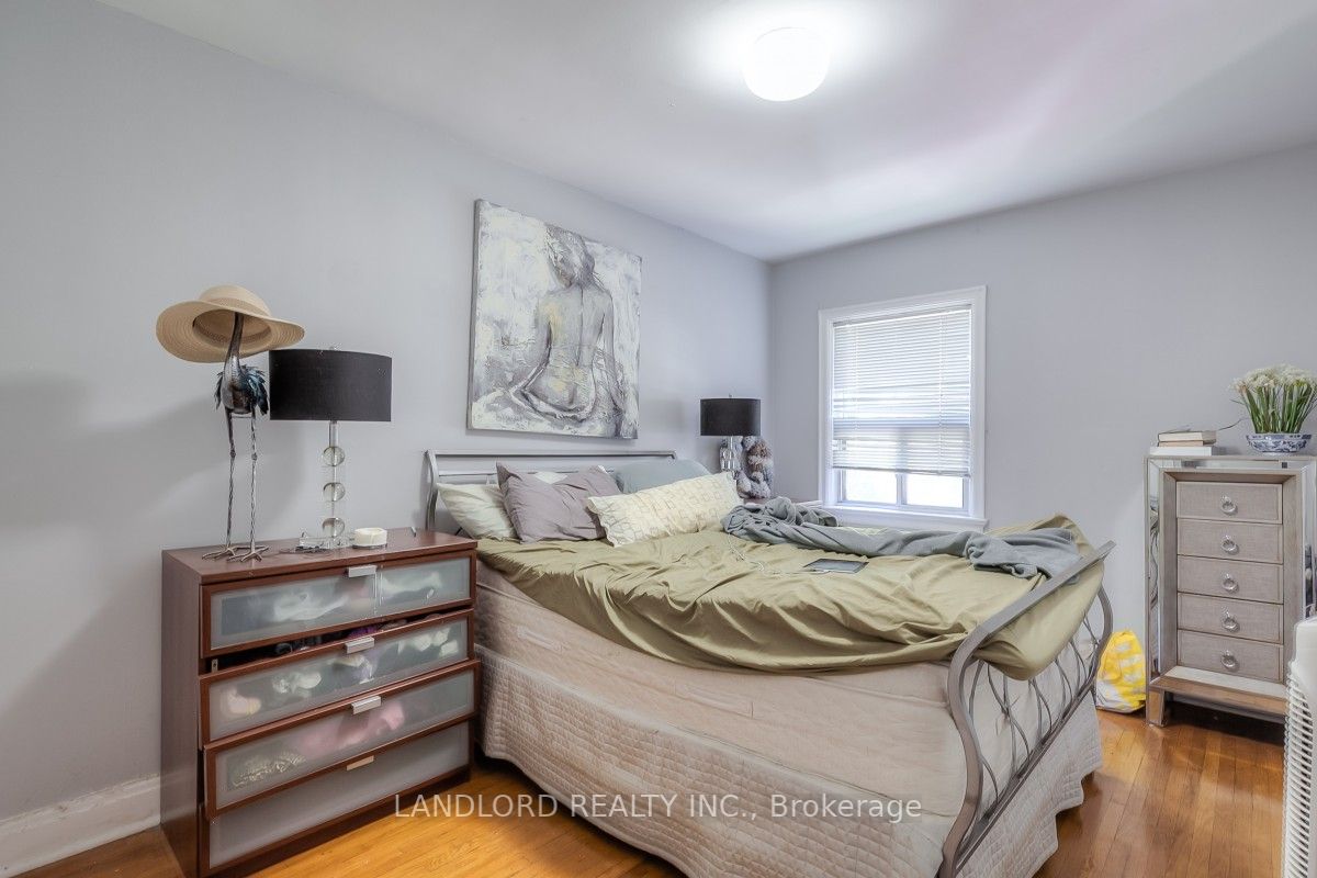 451 Donlands Ave