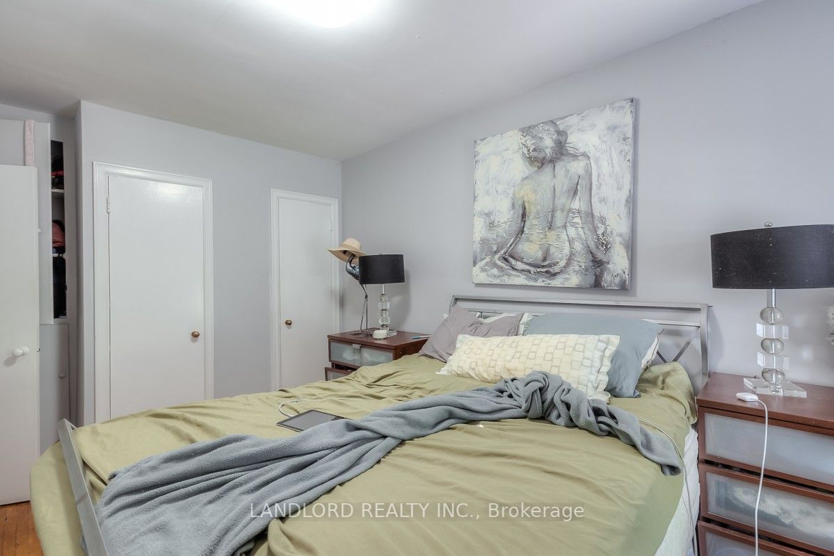 451 Donlands Ave