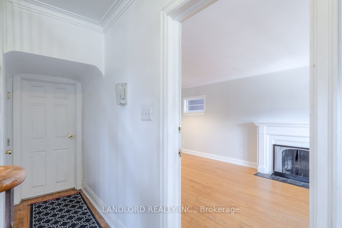 451 Donlands Ave