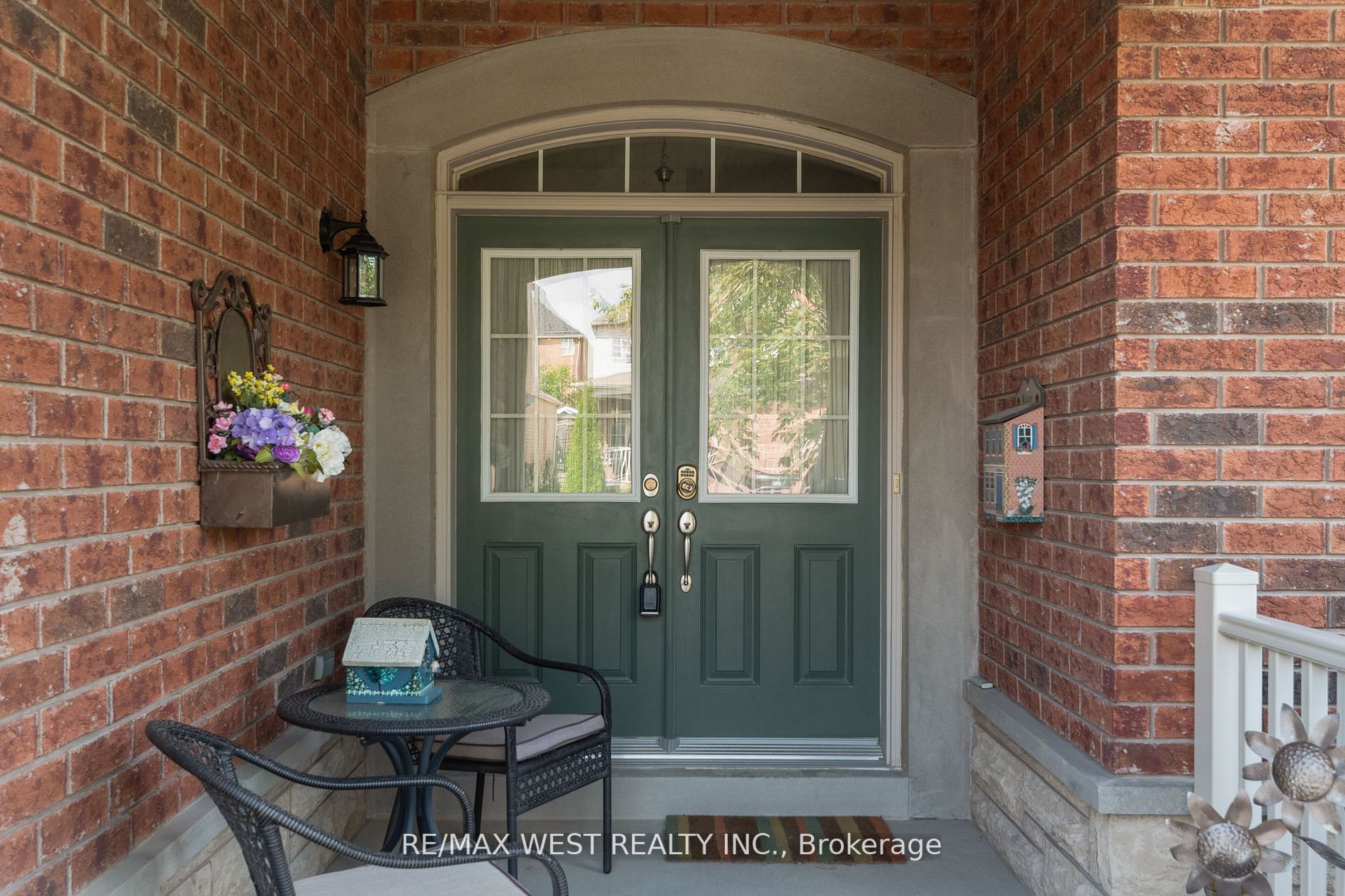 Listing E6788400 - Large Photo # 3
