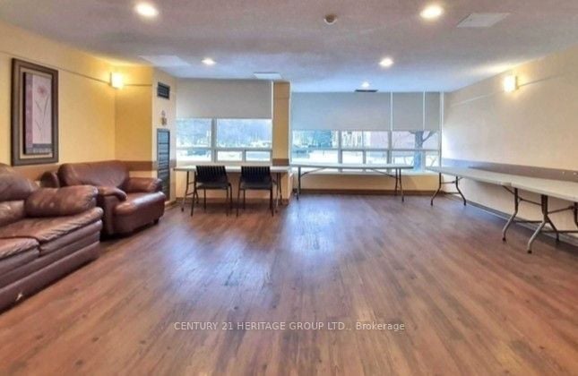 3050 Ellesmere Rd, #311