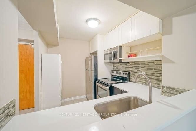 3050 Ellesmere Rd, #311