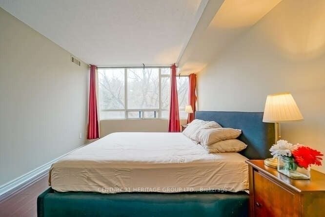 3050 Ellesmere Rd, #311