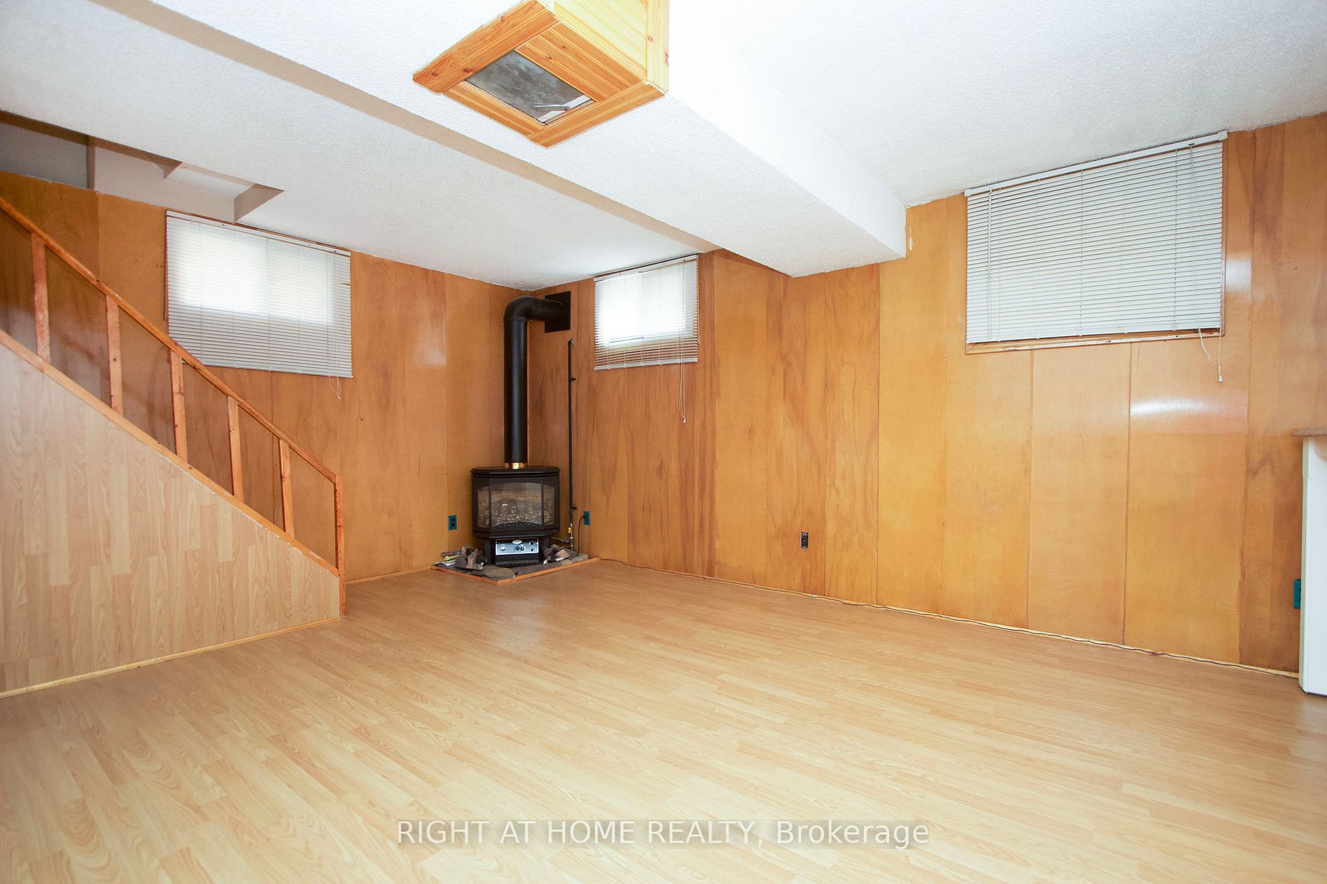 25 Lawson Road