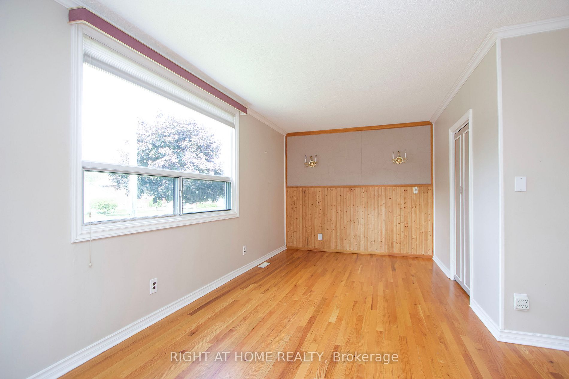 25 Lawson Road