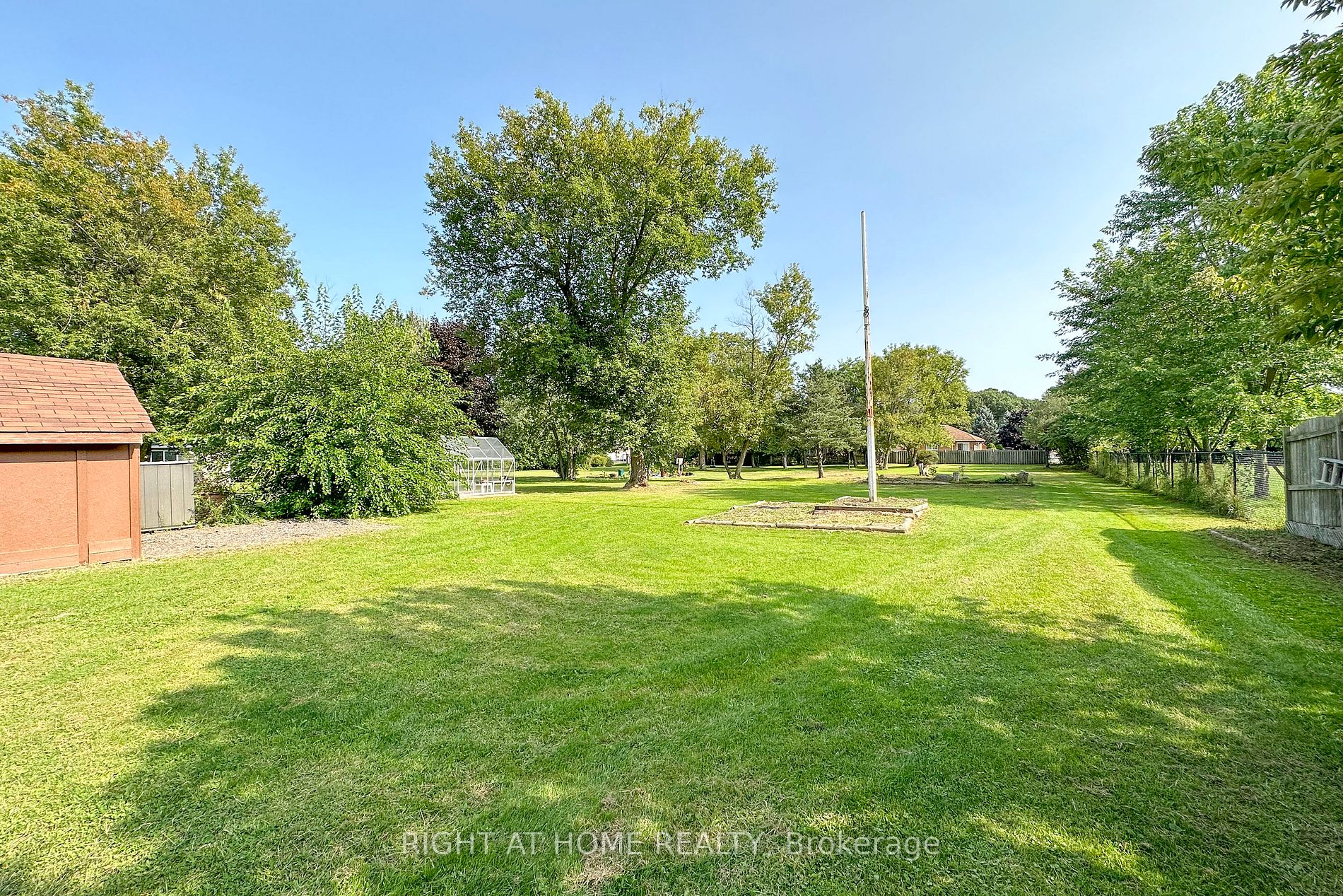 25 Lawson Road