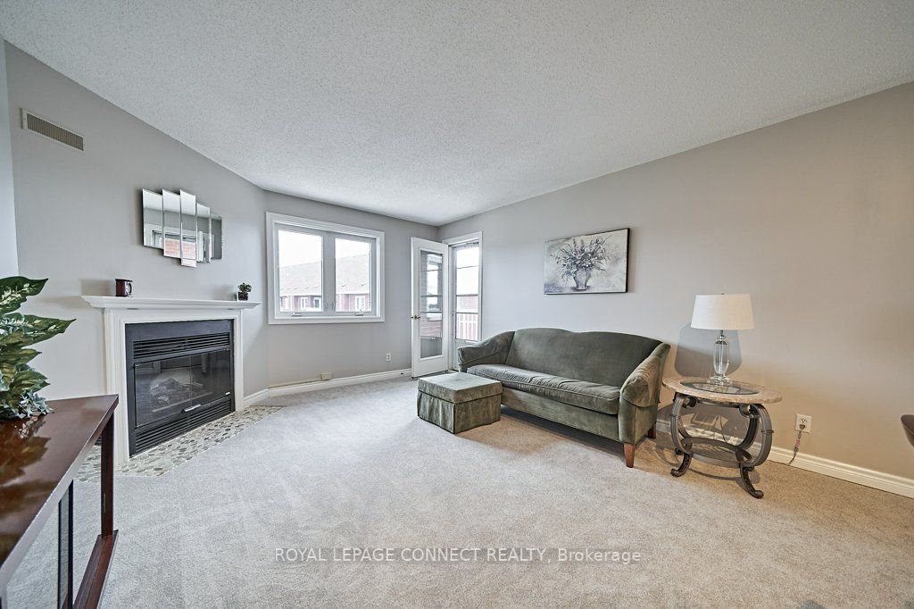 193 Lake Driveway W, #414