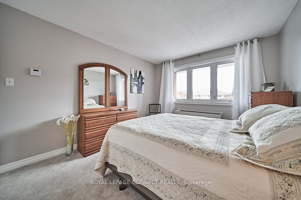 193 Lake Driveway W, #414