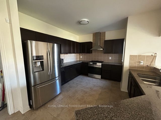 36 Crellin Street, #Upper