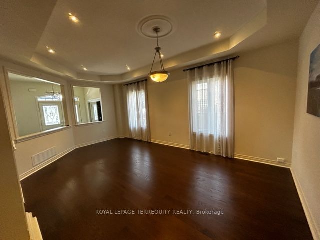 36 Crellin Street, #Upper