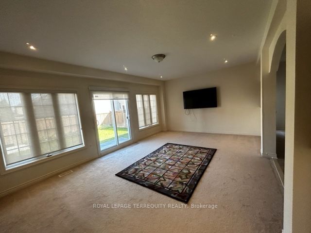 36 Crellin Street, #Upper