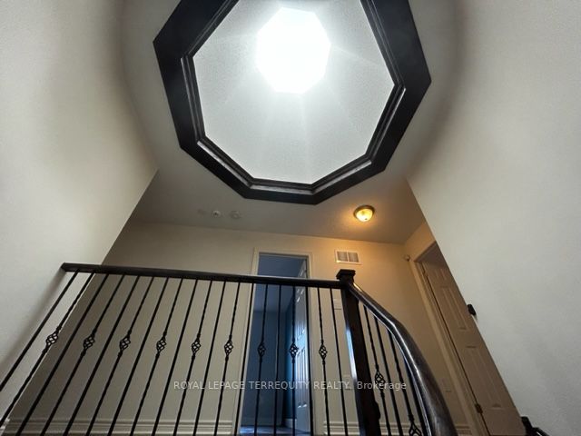 36 Crellin Street, #Upper