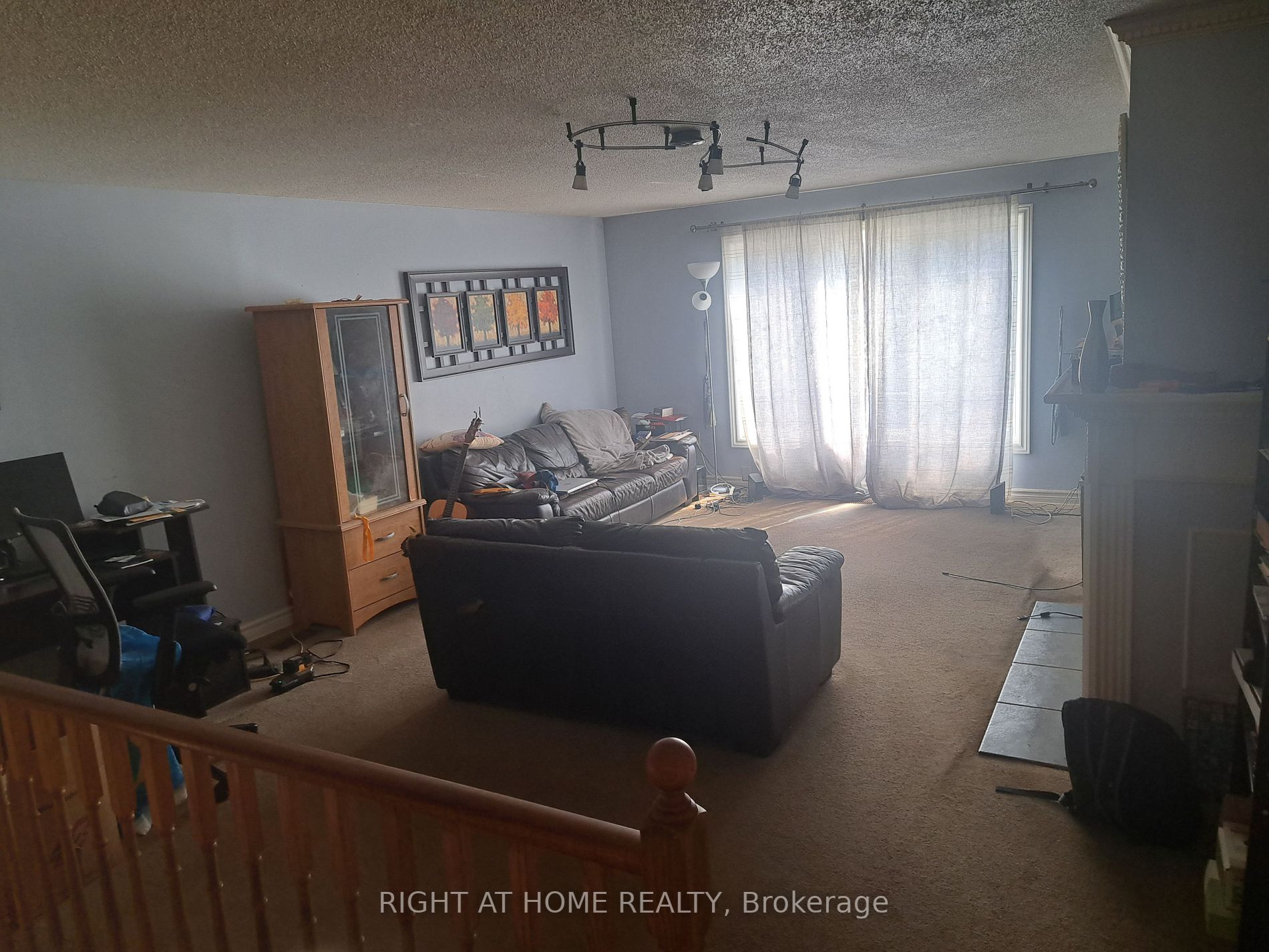 92 cornwall Drive