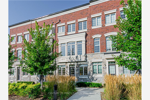 58 Old Harwood Ave N, Ajax
