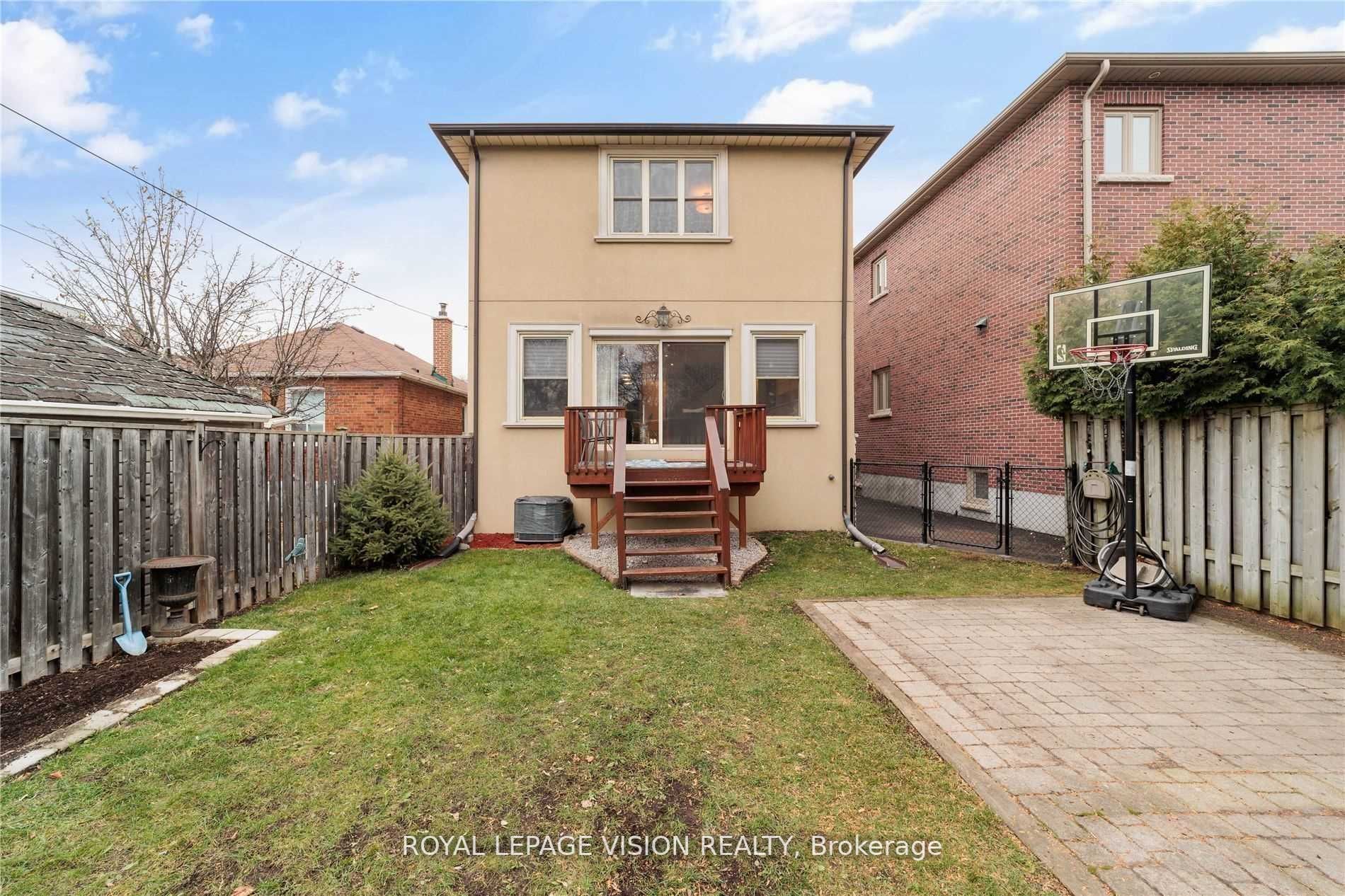 66 Northridge Ave