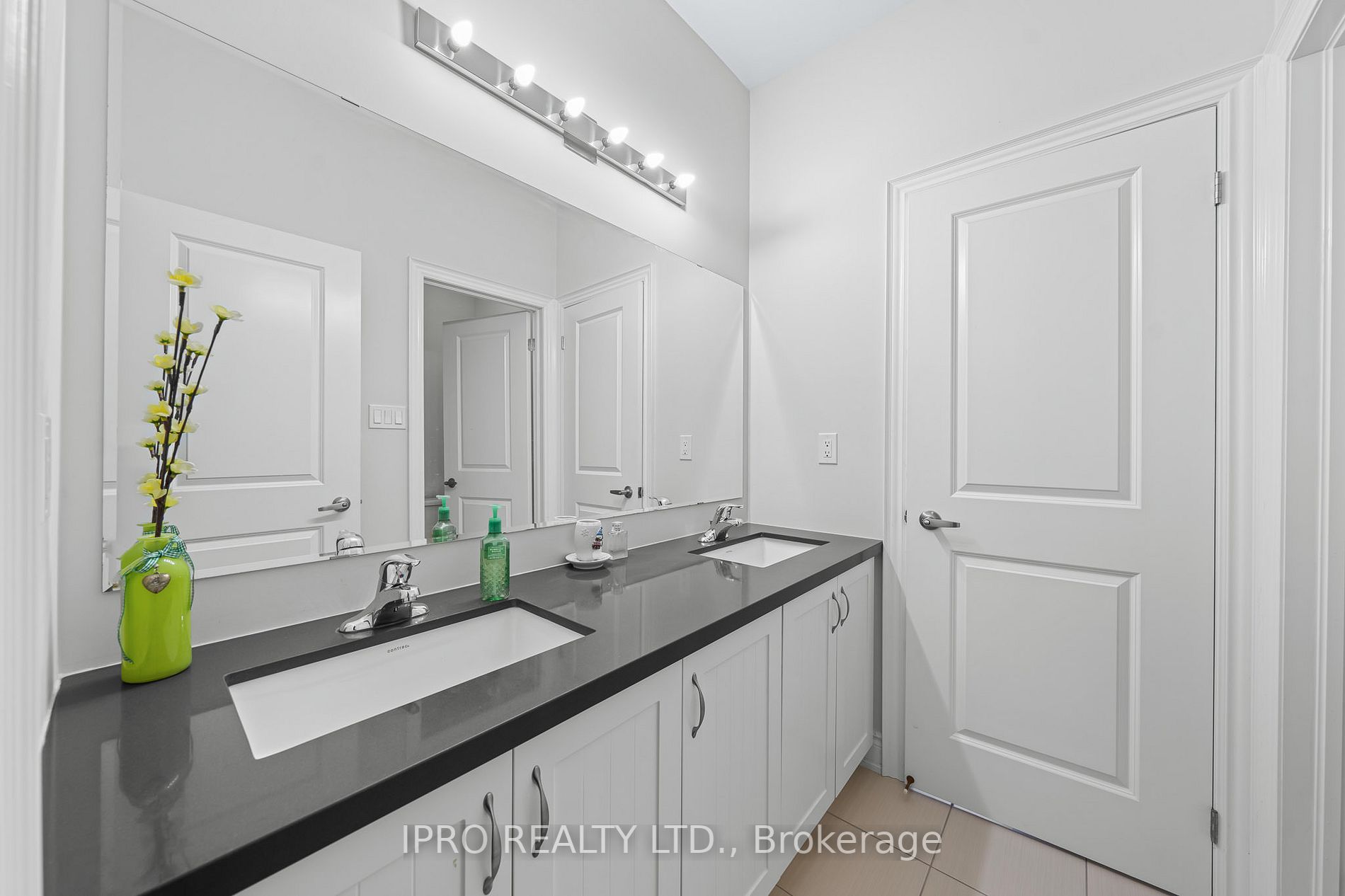 1815 Fairport Rd, #21