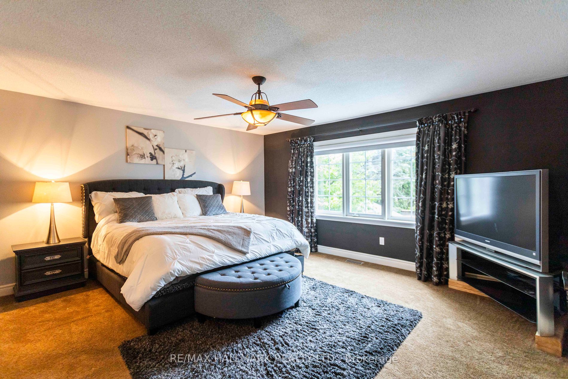27 Lennon Crt