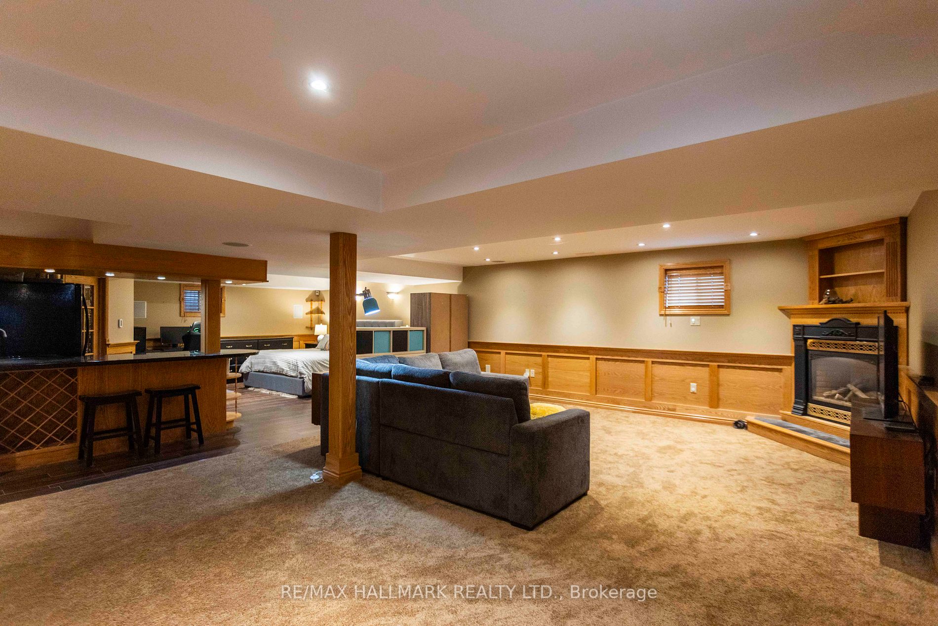 27 Lennon Crt