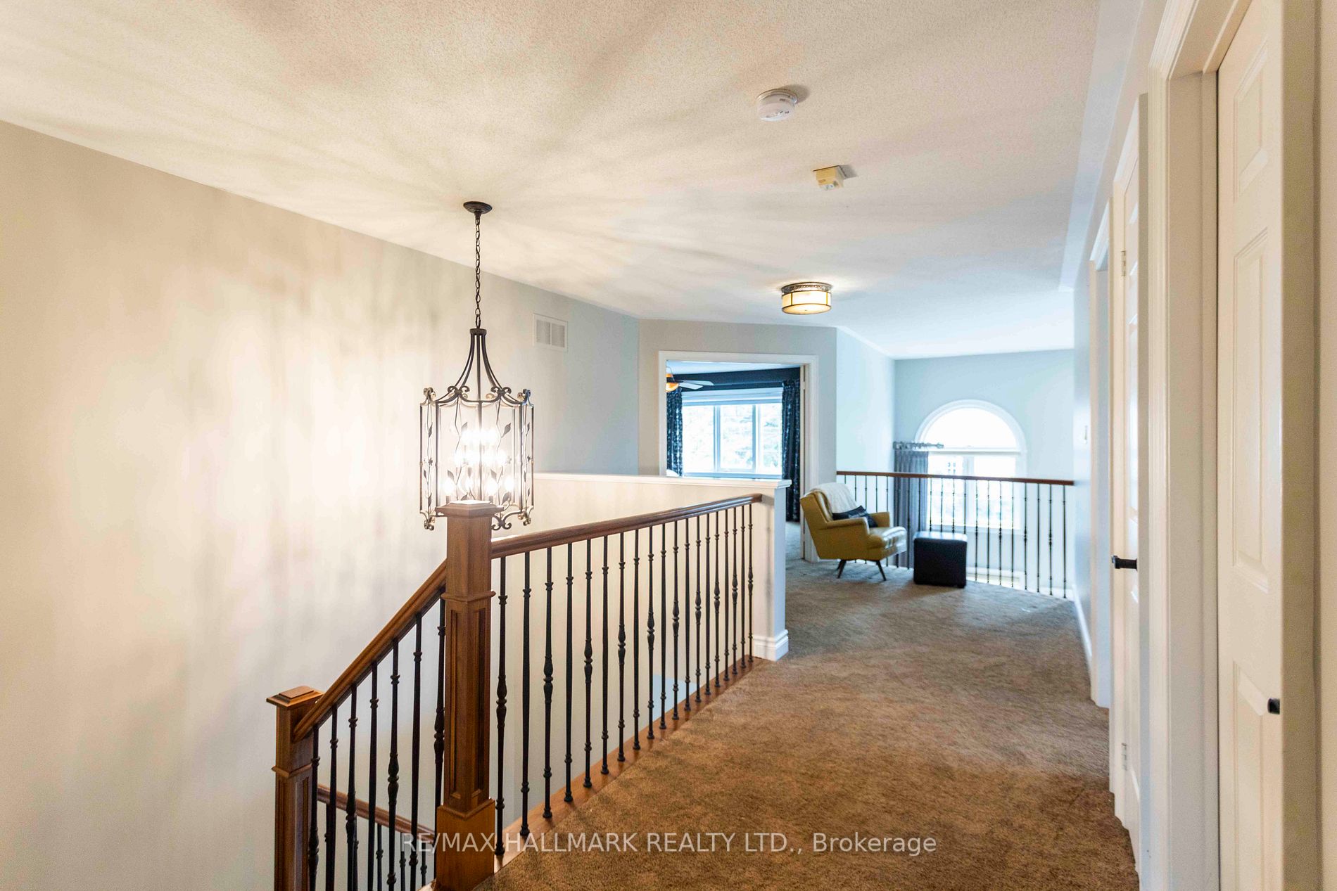 27 Lennon Crt