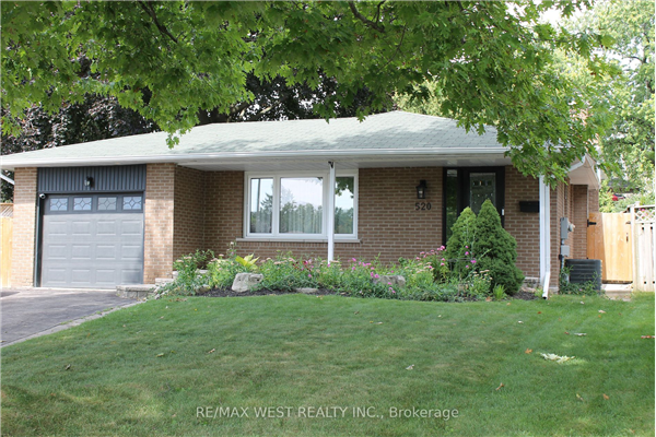 520 Dogwood Ave, Oshawa