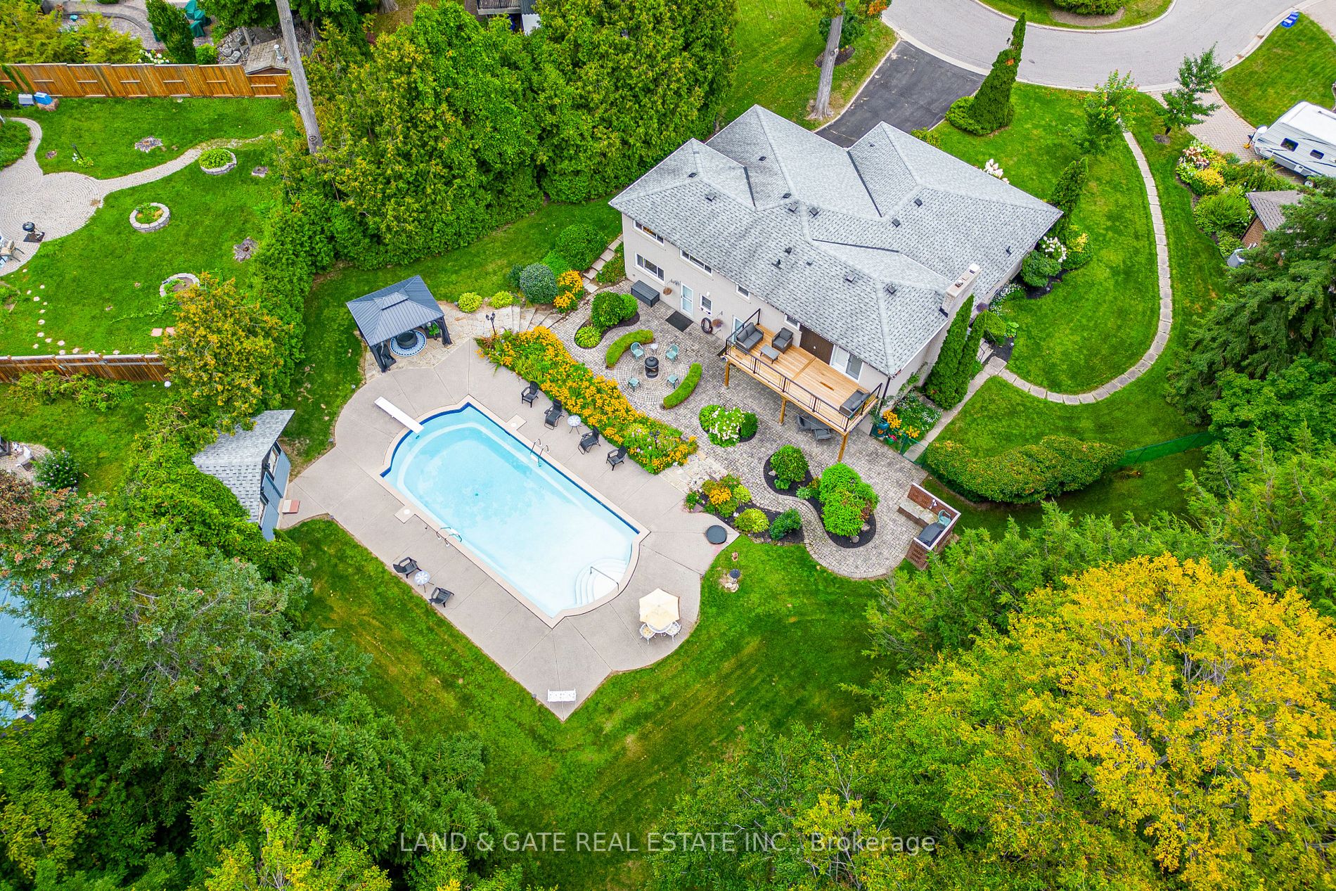 109 Gardenia Court