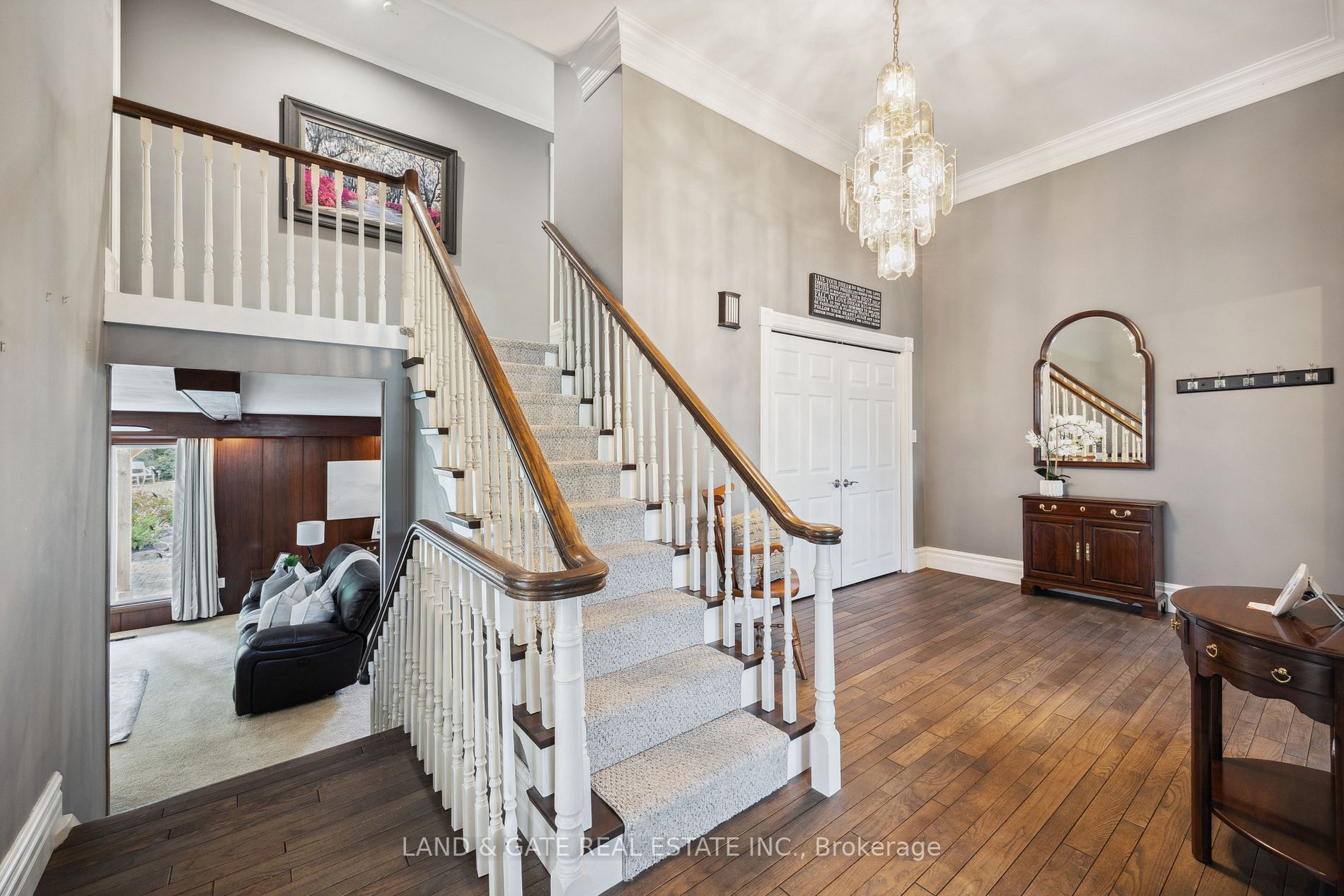 109 Gardenia Court