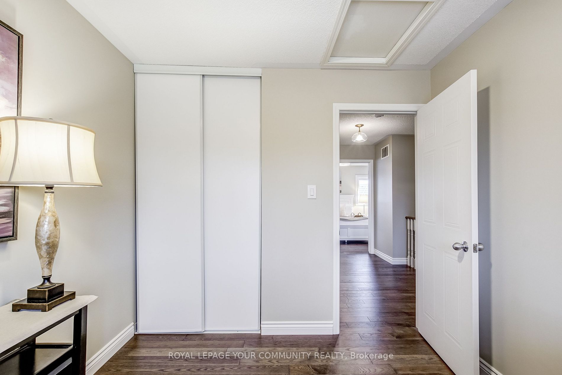 1392 Glaspell Crescent