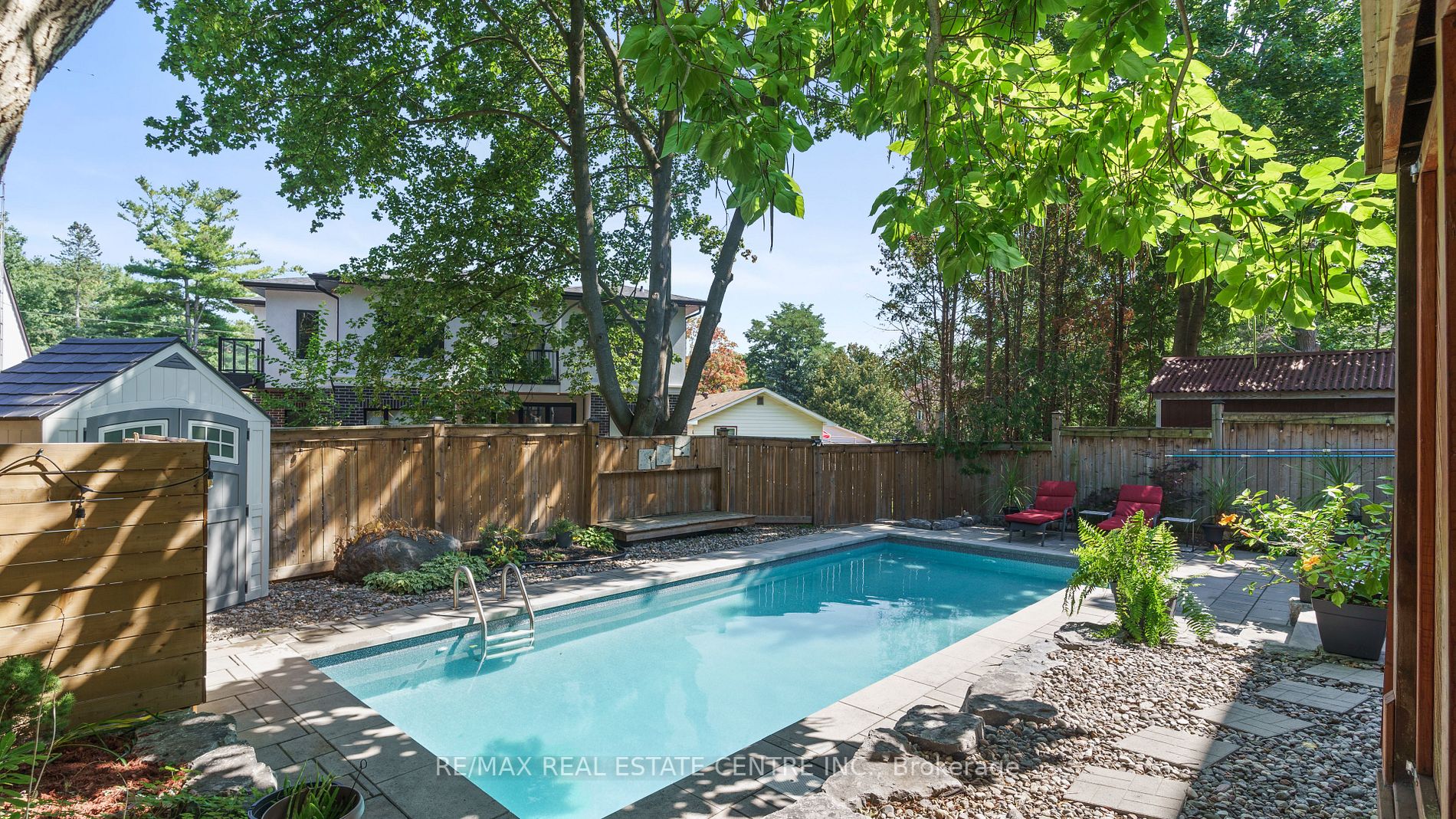 1857 Parkside Dr